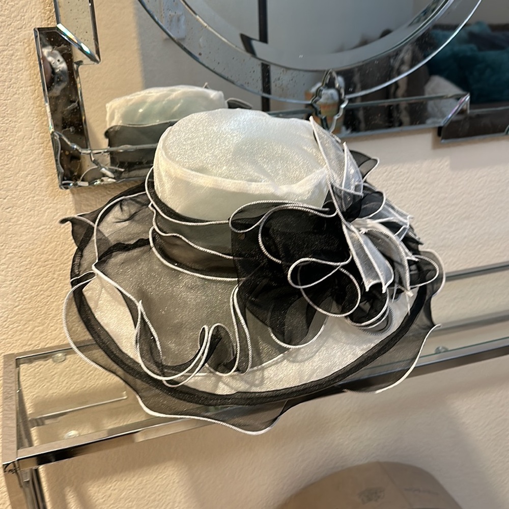 Black & White Wide Brim Derby Hat | Elegant Wedding Church Tea Party Fascinator - Picture 7 of 13